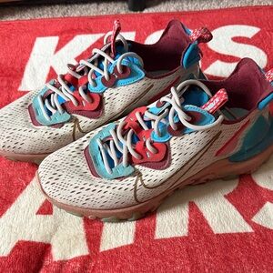 Nike Men’s React Vision Sneakers